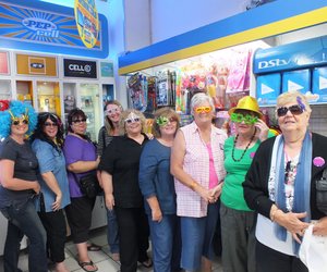 4 Susters en dogters kuier hier